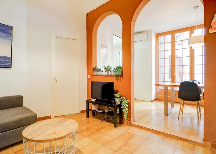 Charming Patio By Hello Homes Σίτζες