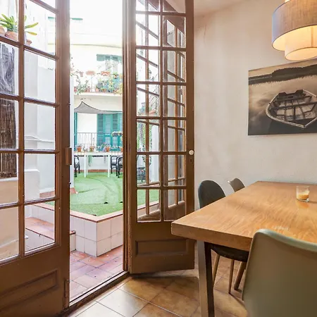 Apartmán Charming Patio By Hello Homes *