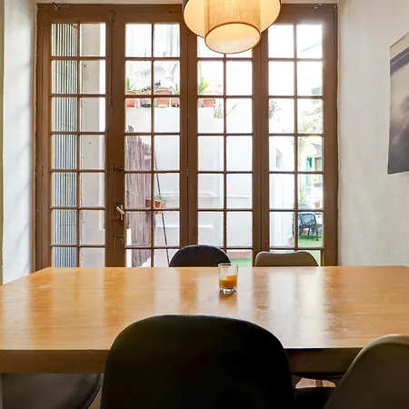 Charming Patio By Hello Homes Lejlighed