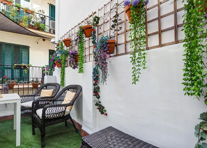 Lejlighed Charming Patio By Hello Homes *